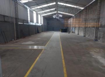Foto 01 · Galpão Comercial para Locação em Taboão da Serra-SP, Parque Laguna: 3 Salas, 5 Banheiros, 8 Vagas, 7