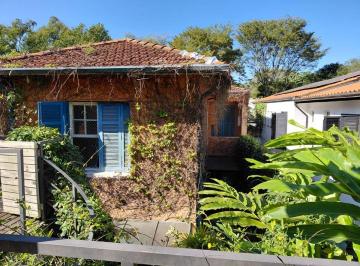 Casa de 3 quartos, São Paulo · Casa à venda no Jardim Paulistano – 260 m² construídos / 329 m² de terreno