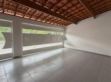 Casa de 3 quartos, São José dos Campos · Casa, 3 Dormitórios (1 suíte), Santa Júlia, 140M².