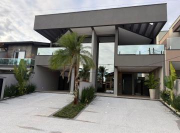 Casa de 3 quartos, Belo Horizonte · Casa com 320mts², 3 quartos, piscina e churrasqueira em Paquetá - BH