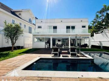Casa · 522m² · 4 Quartos · 9 Vagas · LINDA CASA MOBILIADA, 4 SUÍTES, AR EM TODOS AMBIENTES, AQUECIMENTO SOLAR