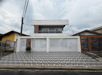 Casa en Venda de 2 quartos Princesa · OPORTUNIDADE! Casa com sacada e 2 dormitórios Praia Grande/SP