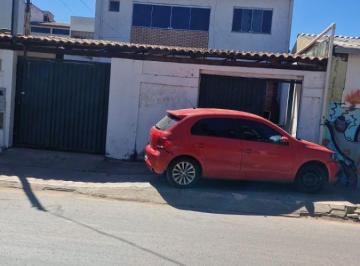 Casa de 5 quartos, Varjao · ALUGUEL CASA QUADRA 06 VARJAO 05 QUARTOS