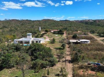 Rural de 4 quartos, Brasília · CHÁCARA ALTIPLANO LESTE, CASA MODERNA, ÁREA DE LAZER, COM MARGEM DE RIO