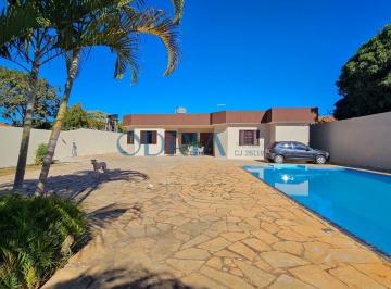 Foto 39 · Condomínio Mansões Entre Lagos | Casa com Piscina e 4 Quartos (2 Suítes)