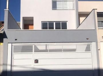 Casa · 225m² · 3 Quartos · 6 Vagas · Sobrado Pq do Carmo
