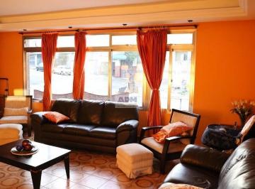 Casa · 231m² · 2 Quartos · 6 Vagas · Casa Sobrado em São Paulo