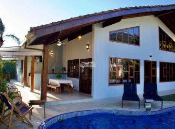 Casa de 5 quartos, São Sebastião · Seu refúgio a 150m da Praia de Toque toque Pequeno