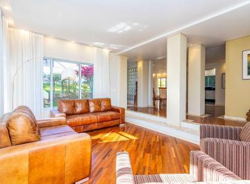 Casa de 4 quartos, Curitiba · CASA EM CONDOMÍNIO FECHADO COM 4 QUARTOS SENDO 2 SUÍTES, NO BAIRRO ABRANCHES