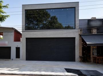 Comercial · 645m² · Loja na Rua Pinheiro Guimarães, 74 • 645 m²