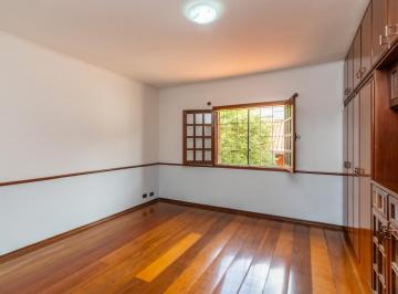 613a7123-c29f-4fdd-b599-1068be22fce7 · Aconchegante sobrado para venda em Jardim Regina com 3 quartos, sendo 1 suíte, 226m²