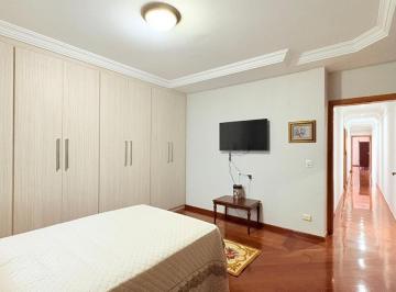 03f749d2-fe4b-4ed8-b90c-44fa42fb3c46 · Excelente sobrado para venda em Jardim Regina com 4 quartos, sendo 1 suíte, 277m²