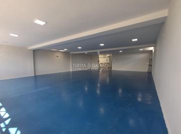 Comercial · 132m² · 1 Vaga · Sala Comercial para alugar em Bacacheri de 132.00m² com 1 Garagem