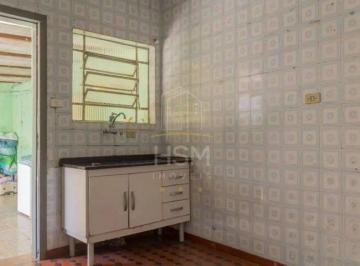 Casa · 80m² · 2 Quartos · 2 Vagas · Sobrado com 2 quartos, e vaga de garagem no bairro Assunção.