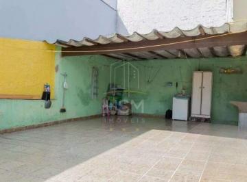 Casa · 80m² · 2 Quartos · 2 Vagas · Sobrado compartilhado com 2 quartos, e vaga de garagem no bairro Assunção.