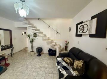 Casa · 160m² · 3 Quartos · 2 Vagas · Sobrado Espaçoso com 3 Quartos e 2 Vagas à Venda no Bairro Dos Casa em São Berna