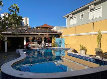 Casa · 350m² · 4 Quartos · 5 Vagas · Casa Terrea com 4 quartos à venda, 350 m² por R$ 2.100.000 - Vila Rosália - Guar