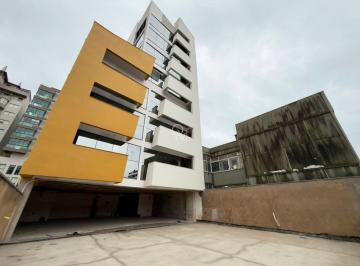 Comercial · 62m² · 1 Quarto · 1 Vaga · Sala comercial no centro da cidade