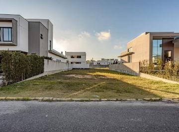 Terreno · 373m² · Terreno em Condomínio à venda em Camboriú