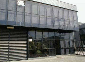 Comercial · 600m² · 15 Vagas · Barracão com 600 m², aluguel de R$ 19.000 + Taxas - Hauer, Curitiba (PR)