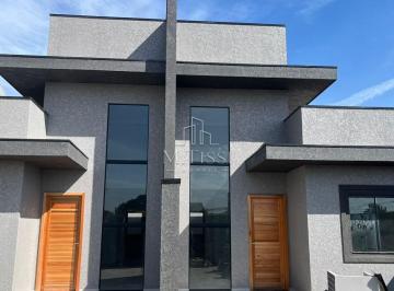 Casa · 66m² · 3 Quartos · 2 Vagas · Casa à venda - em Pinheirinho