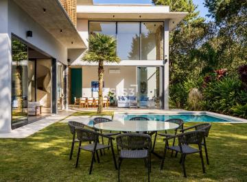 Casa · 538m² · 5 Quartos · 4 Vagas · Casa em condomínio à venda com 5 suítes | Vivendas
