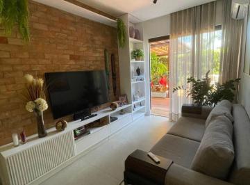 Apartamento de 2 quartos, Salvador · Apartamento Finamente Decorado a 70m da Praia – Praia do Flamengo (96m²)