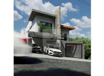 Casa · 100m² · 2 Quartos · 2 Vagas · Casa geminada no bairro Santo Agostinho: conforto e espaço para sua família!