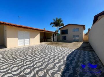 Casa · 180m² · 5 Quartos · 2 Vagas · Casa à venda - em Coroados