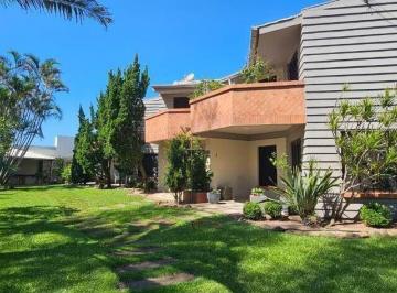 Casa · 3 Quartos · 1 Vaga · Sobrado estilo duplex em Xangri Lá
