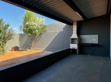Casa · 200m² · 2 Quartos · 3 Vagas · Casa à venda no bairro Monte Hebron - Uberlândia - MG