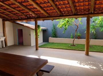 Casa · 3 Quartos · 4 Vagas · Casa à venda no bairro Nova Uberlândia - Uberlândia - MG