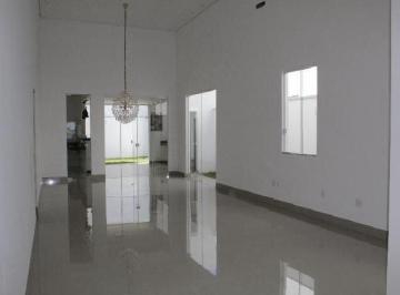 Casa · 213m² · 3 Quartos · 2 Vagas · Casa à venda no condominio Varanda Sul - Uberlândia - MG
