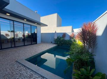 Casa · 254m² · 5 Quartos · 4 Vagas · Casa à venda no condominio fechado arts - Bairro Jardim inconfidência - Uberlândia - MG