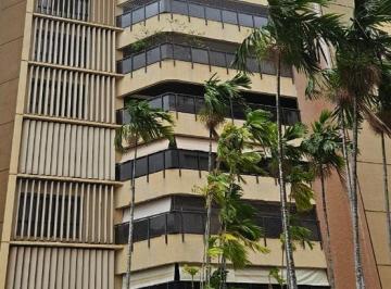 Foto 01 · Apartamento de Luxo no Cambuí: 4 Quartos, 4 Suítes, 7 Banheiros, 4 Vagas de Garagem - Campinas-SP