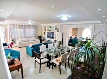 Casa de 4 quartos, São Paulo · Casa à venda com 4 dormitórios, 250 meros no Imirim