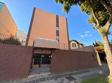 Apartamento de 3 quartos, Curitiba · O seu próximo endereço tem sol da manhã, silêncio e alma de Curitiba.