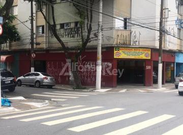 Comercial · 165m² · Salão comercial com 165m²