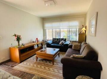 Casa · 180m² · 3 Quartos · 4 Vagas · Casa de 03 dormitórios
