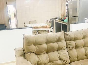 Casa · 126m² · 2 Quartos · 2 Vagas · Sobrado com 02 dormitórios