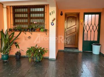 Casa · 125m² · 2 Quartos · 2 Vagas · Casa de 02 dormitórios
