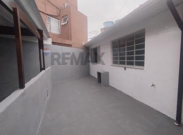Casa · 30m² · 1 Quarto · Casa Reformada 1Q em São Lucas, Ideal e Aconchegante