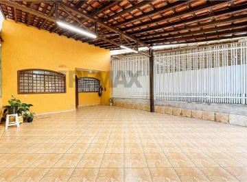 Casa · 150m² · 3 Quartos · 4 Vagas · 3ª avenida Bloco 1780 casa térrea lote vazado 03 quartos sendo 01 suíte aceita financiamento