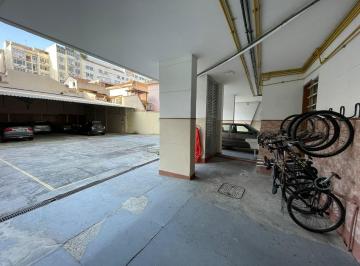 Apartamento · 40m² · 1 Quarto · Rua Arthur Bernardes, 48 - Flamengo | Sala e Quarto Reformado com Varanda | Próximo ao Metrô