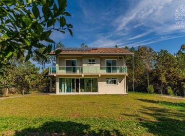 Casa · 380m² · 4 Quartos · 4 Vagas · Casa de Campo Mobiliada, 4 Quartos, Hidromassagem, Energia Solar, 4 Vagas, Ganchinho, Curitiba