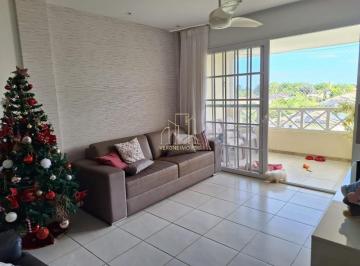 Foto 01 · Casa de luxo em condomínio à venda em Piatã com 3 quartos 3 suítes 2 salas 3 banheiros 3 vagas 145m²