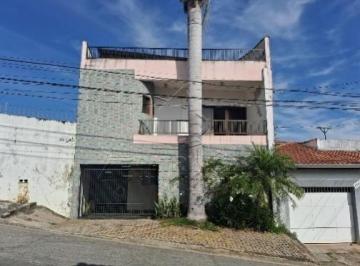 Casa · 318m² · 4 Quartos · SOBRADO COM 4 QUARTOS SENDO 1 SUITE - FIORI
