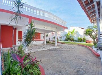 Casa · 697m² · 3 Quartos · CASA ASSOBRADADA 2 QUARTOS - Central Parque