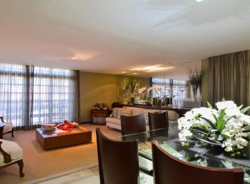 Casa · 360m² · 4 Quartos · 4 Vagas · Casa à venda - em Cascatinha