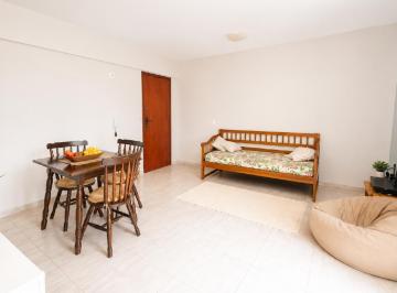 Apartamento · 69m² · 3 Quartos · 1 Vaga · Apartamento Padrão na Rua Balsamar